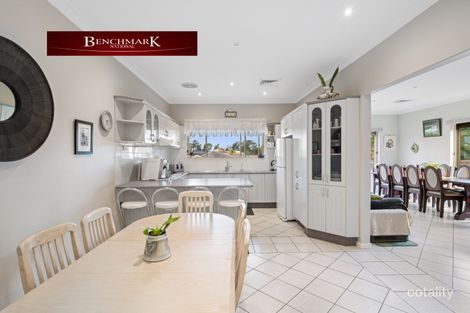 Property photo of 15 Oldbury Place West Hoxton NSW 2171