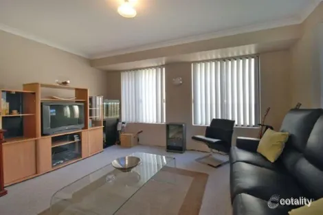 Property photo of 8 Grangemouth Turn Kinross WA 6028