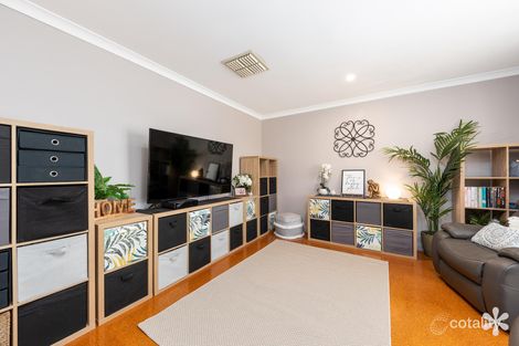 Property photo of 29 Green Croft Gardens Leeming WA 6149