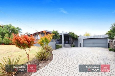 8 Mackinnon Ct, Attwood, VIC 3049
