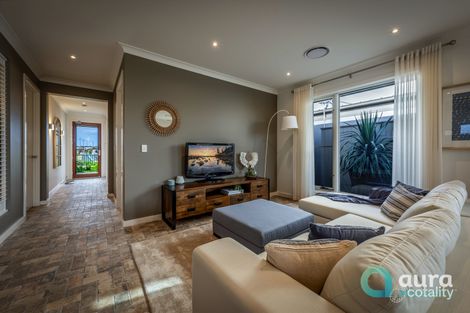 Property photo of 11 Lukin Terrace Baringa QLD 4551