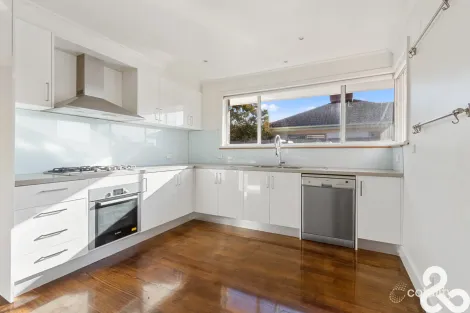 84 Darebin Bvd, Reservoir, VIC 3073