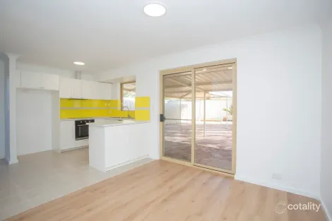 Property photo of 22 Carnegie Loop Cooloongup WA 6168
