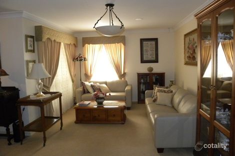 Property photo of 39 Petticoat Lane Young NSW 2594