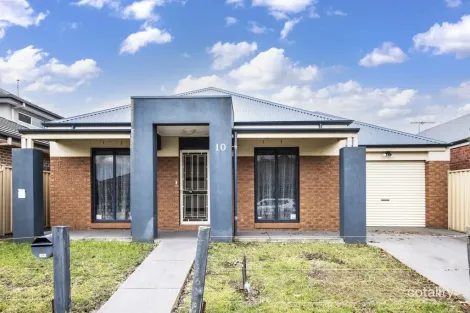 10 BECKETT CRES, CAROLINE SPRINGS, VIC 3023