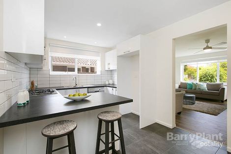 Property photo of 1/10 Elm Grove McKinnon VIC 3204