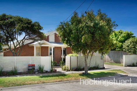 Property photo of 102 Ella Grove Chelsea VIC 3196