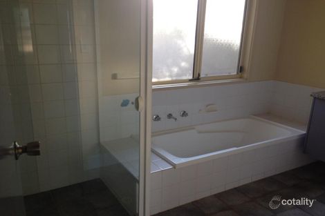 Property photo of 10 Atriplex Court Roxby Downs SA 5725