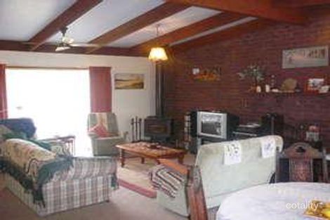 Property photo of 18 Bernadette Avenue Loch Sport VIC 3851