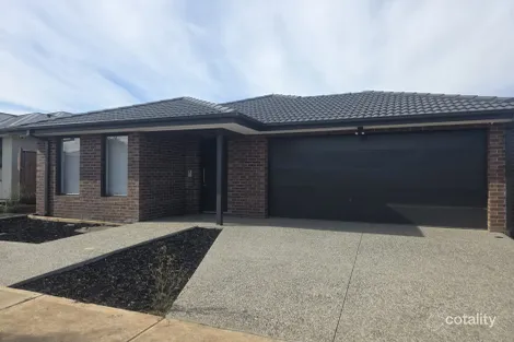 21 Tenor St, Strathtulloh, VIC 3338