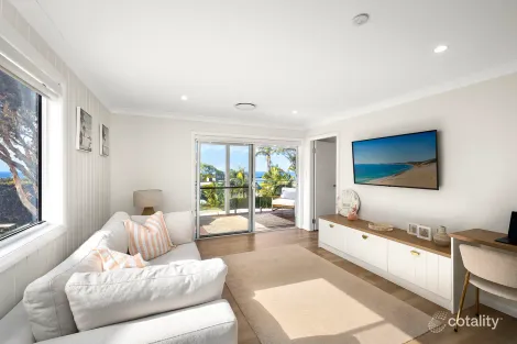 Property photo of 35 Idaline Street Collaroy Plateau NSW 2097