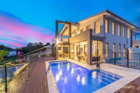 36 North Bank Ct, Helensvale, QLD 4212