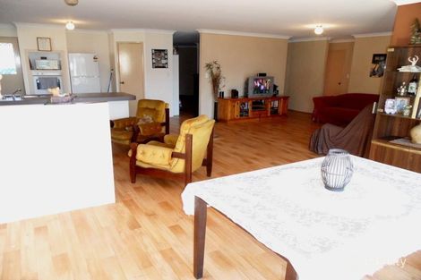 Property photo of 8 Borya Bend Glen Iris WA 6230