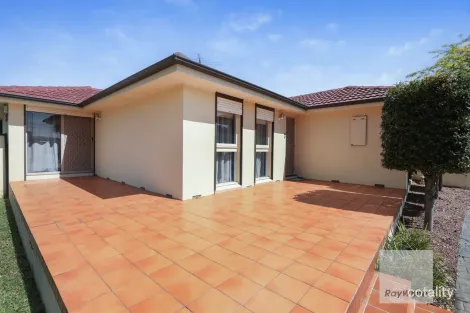 Property photo of 46 Lackenheath Drive Tullamarine VIC 3043