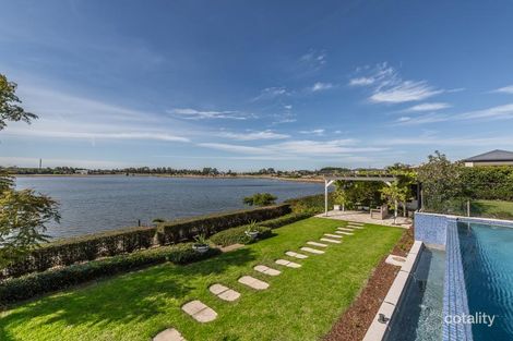 Property photo of 28 Rushcutter Avenue Oxenford QLD 4210