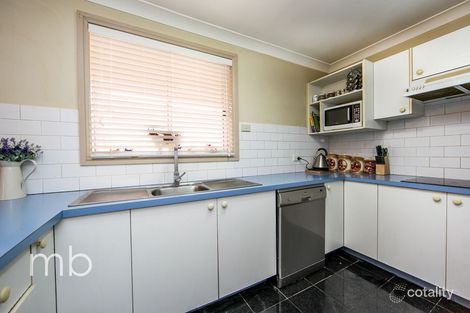 Property photo of 6 Pioneer Place Orange NSW 2800