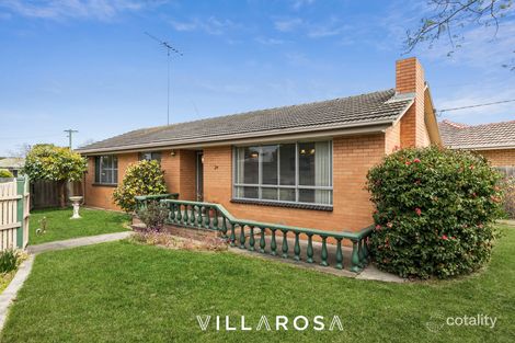 24 Dorward Ave, Newcomb, VIC 3219