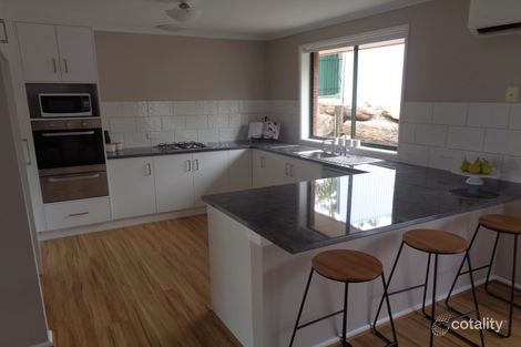 Property photo of 1 Falcon Drive Hewett SA 5118
