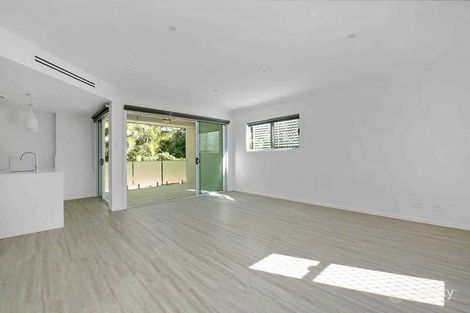 Property photo of 4/57 Norman Parade Clayfield QLD 4011