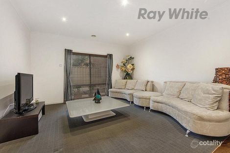 Property photo of 21 Clementson Drive Caroline Springs VIC 3023