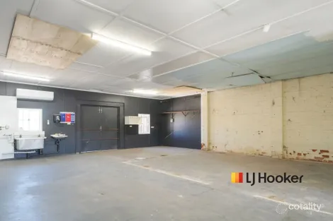 Property photo of 88 Dandaloo Street Narromine NSW 2821