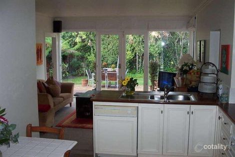 Property photo of 22 Peterleigh Grove Essendon VIC 3040