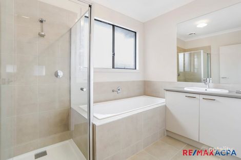 Property photo of 23 Yarkon Way Point Cook VIC 3030