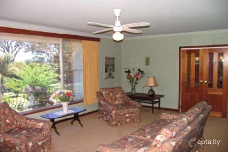 Property photo of 37 Sampson Road Kalamunda WA 6076