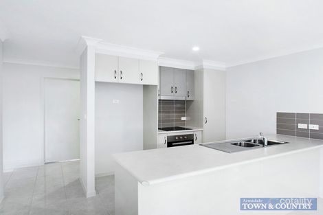 Property photo of 1 Campbell Parade Armidale NSW 2350