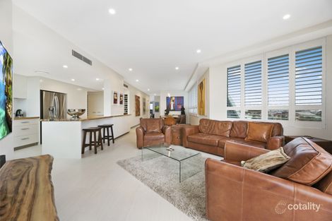Property photo of 19I/20-28 Bayview Street Runaway Bay QLD 4216