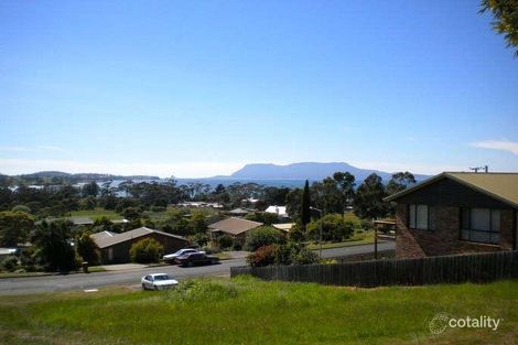 35 Alma Rd, Orford, TAS 7190