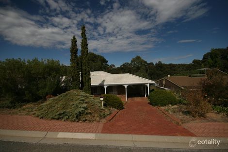 17 Walters Cres, Aberfoyle Park, SA 5159