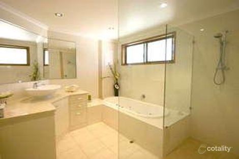 3 Slocomb St, Avenell Heights, QLD 4670