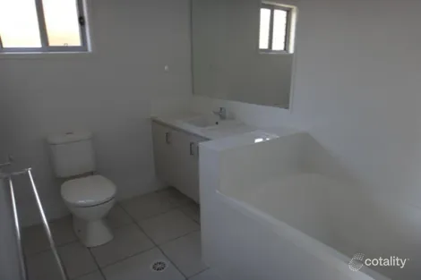 Property photo of 47 Damian Leeding Way Upper Coomera QLD 4209
