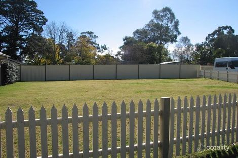 Property photo of 6 Davis Place Thirlmere NSW 2572