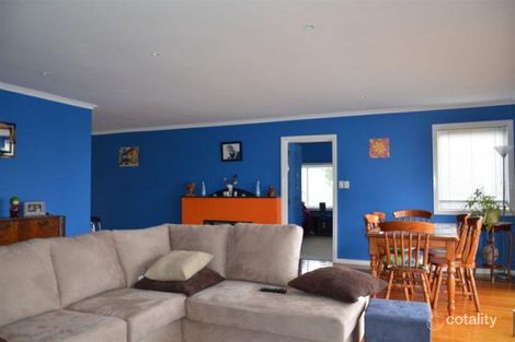 Property photo of 9 Ulvergerne Street Dodges Ferry TAS 7173