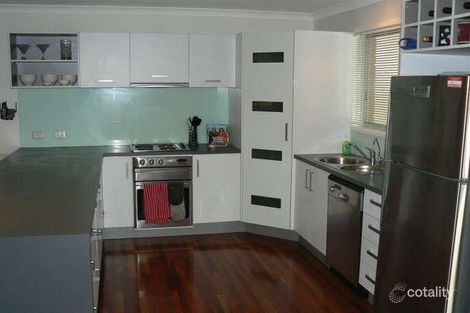 Property photo of 2 Mooya Street Battery Hill QLD 4551