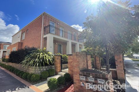 Property photo of 3/95 Whittens Lane Doncaster VIC 3108