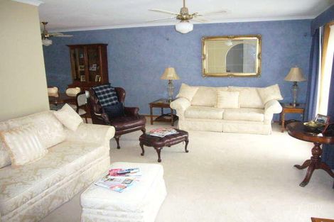 Property photo of 18 Mariners Drive Surrey Downs SA 5126