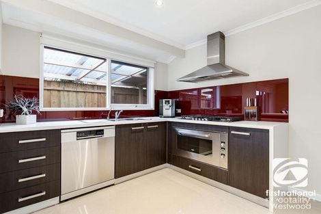 Property photo of 44 Iluka Drive Werribee VIC 3030