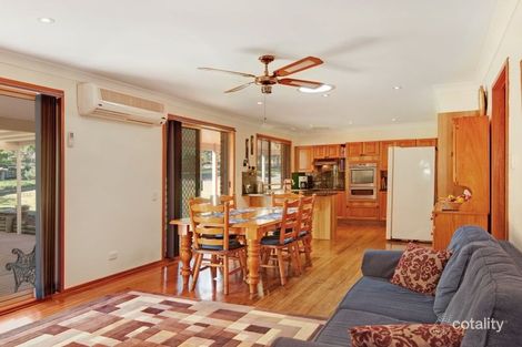 Property photo of 8 Buttonderry Way Jilliby NSW 2259