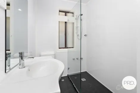 Property photo of 590 Northcliffe Drive Berkeley NSW 2506