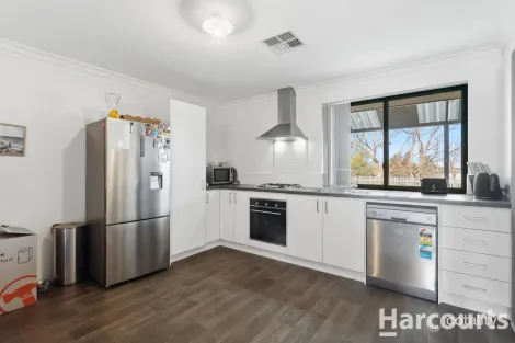 Property photo of 4 Paluma Grove Yanchep WA 6035
