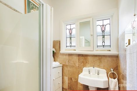 Property photo of 117 Wheatley Road McKinnon VIC 3204