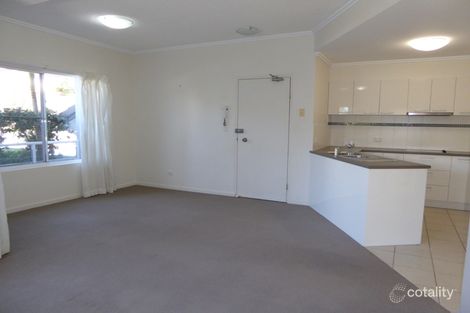 Property photo of 2/15-17 Clark Street Biggera Waters QLD 4216