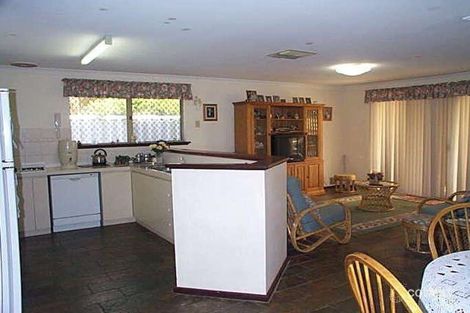 Property photo of 9 Collett Way Leeming WA 6149