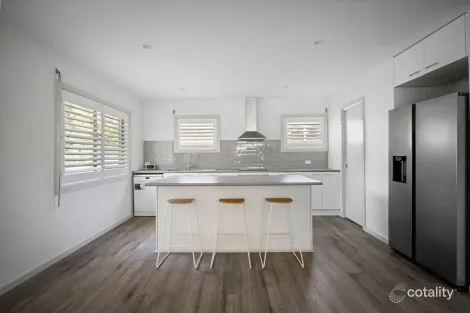 Property photo of 1 Cassandra Crescent Heathcote NSW 2233