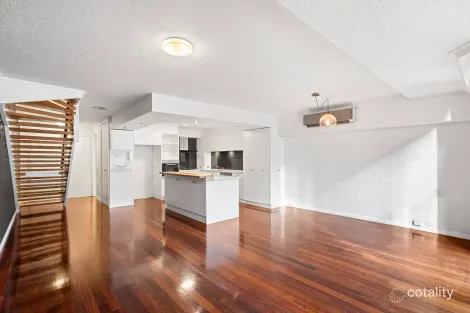 Property photo of 33/27 Queens Road Melbourne VIC 3004