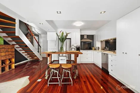 Property photo of 33/27 Queens Road Melbourne VIC 3004