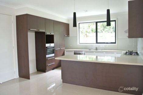 Property photo of 2/9 Folkestone Road Glen Waverley VIC 3150